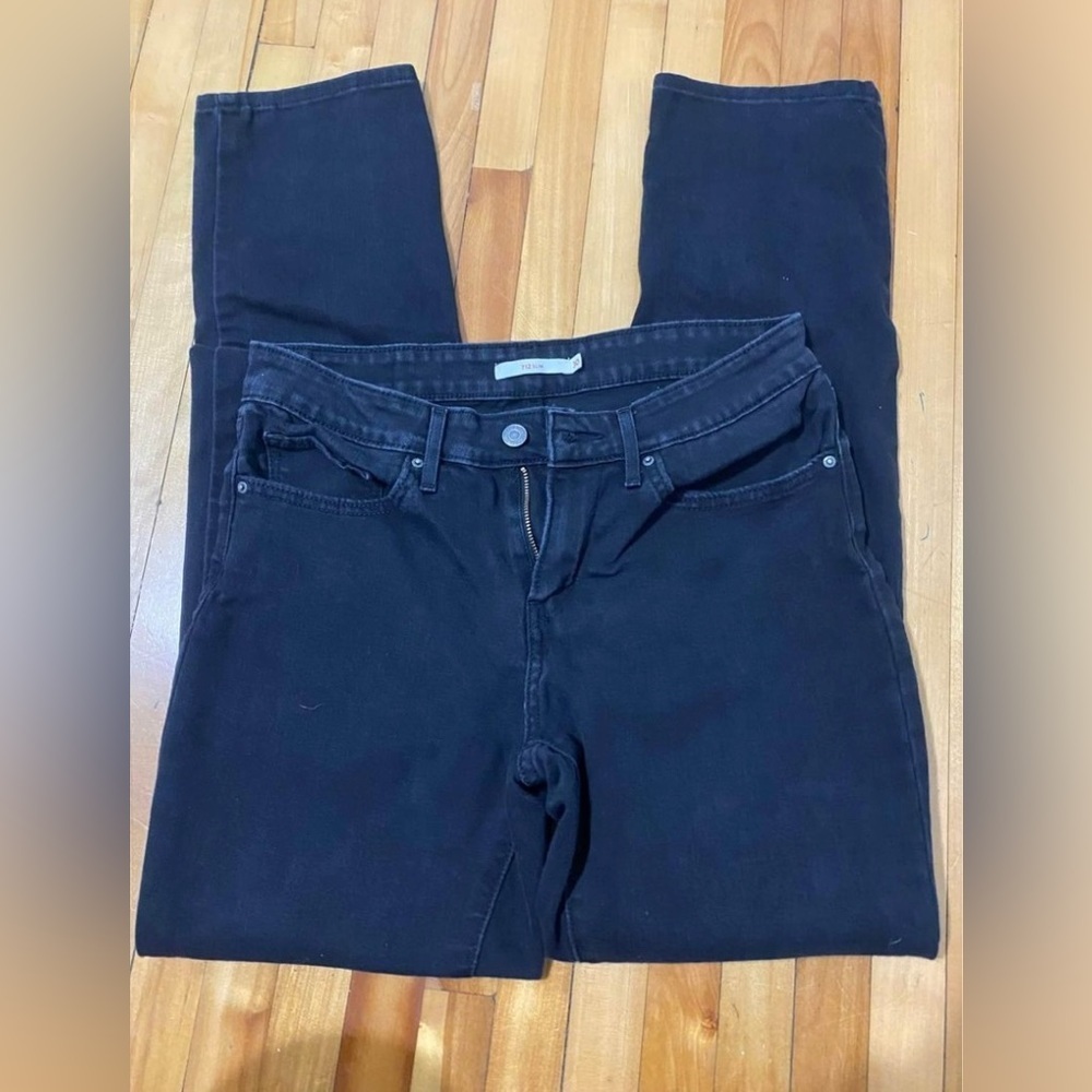 Levis 712 Slim Straight Black Denim